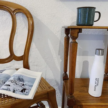 De La Poste 拉茨欧马兹